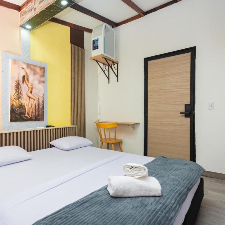 Hotel Lares 70 Laureles - Habitación Triple Superior - 2