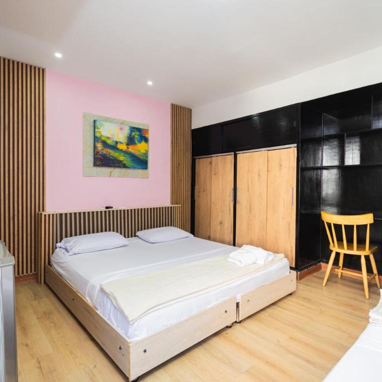Hotel Lares 70 Laureles - Habitación Triple Superior - 24