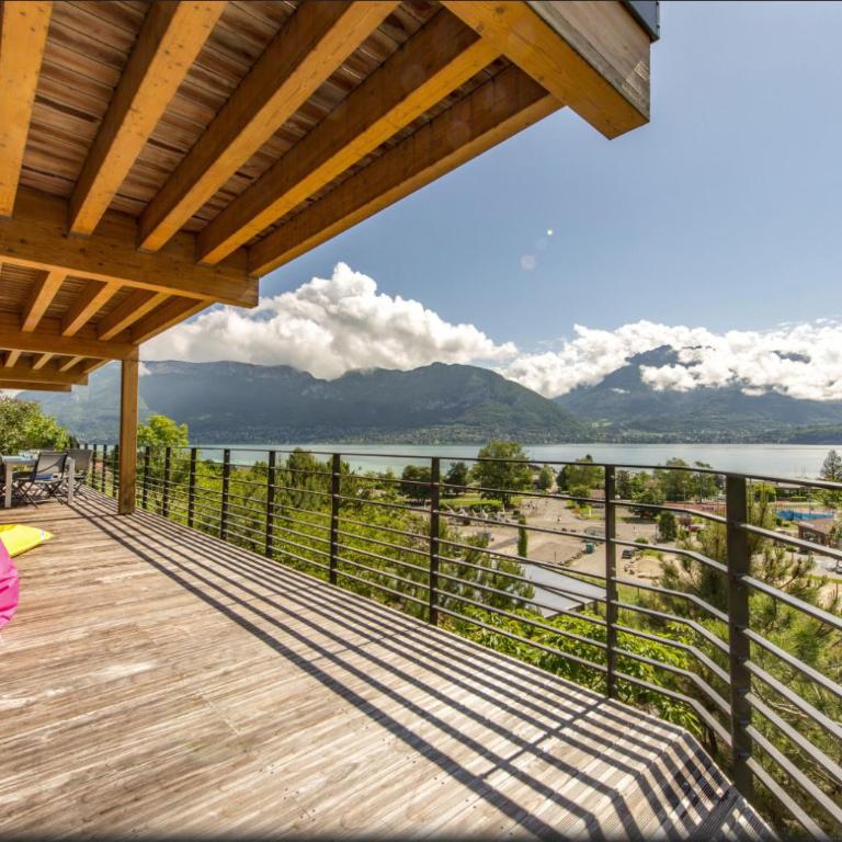 NEW! Villa l'or bleu -DUPLEX & MAINFLOOR- by Les éclectiques - MAINFLOOR Apartment - Panoramic Terrasse with Lake View & Spa - Lower Floor - 21