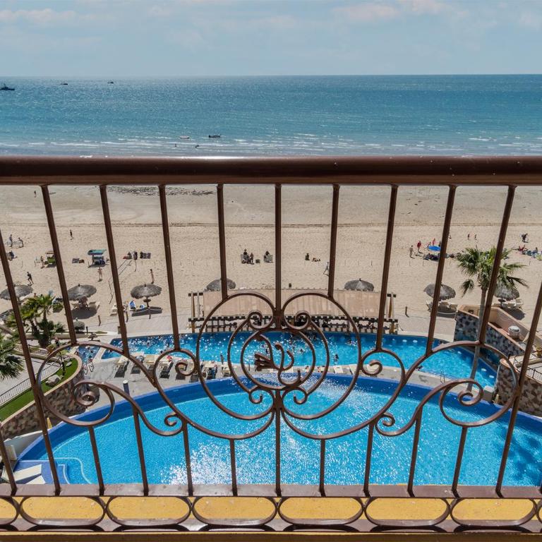 Sandy Feet Retreat Premium Oceanfront Condo - Ferienhaus - 24