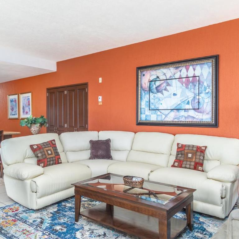 Chasing Sunsets Penthouse Perfect Elegant Ocean Front Condo - Casa - 4