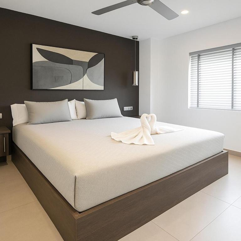 Apartment Orquidario in the centre and near the beach - Apartamento de 3 dormitorios - 16