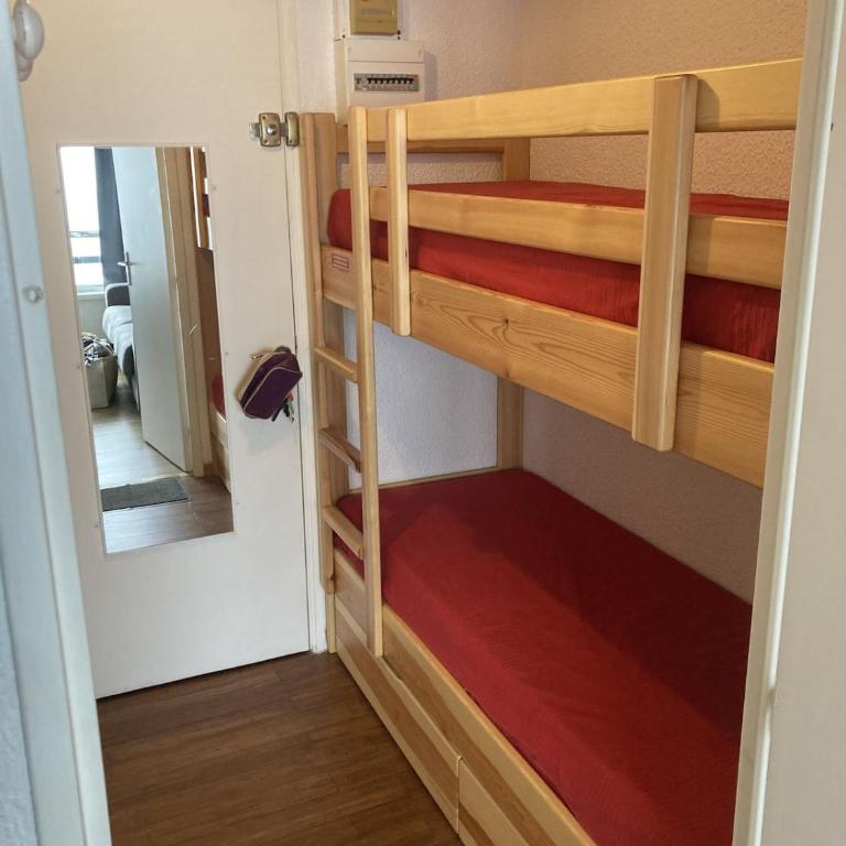 Studio pour 4 personnes , équipé , parking privé - Apartment mit 1 Schlafzimmer - 4