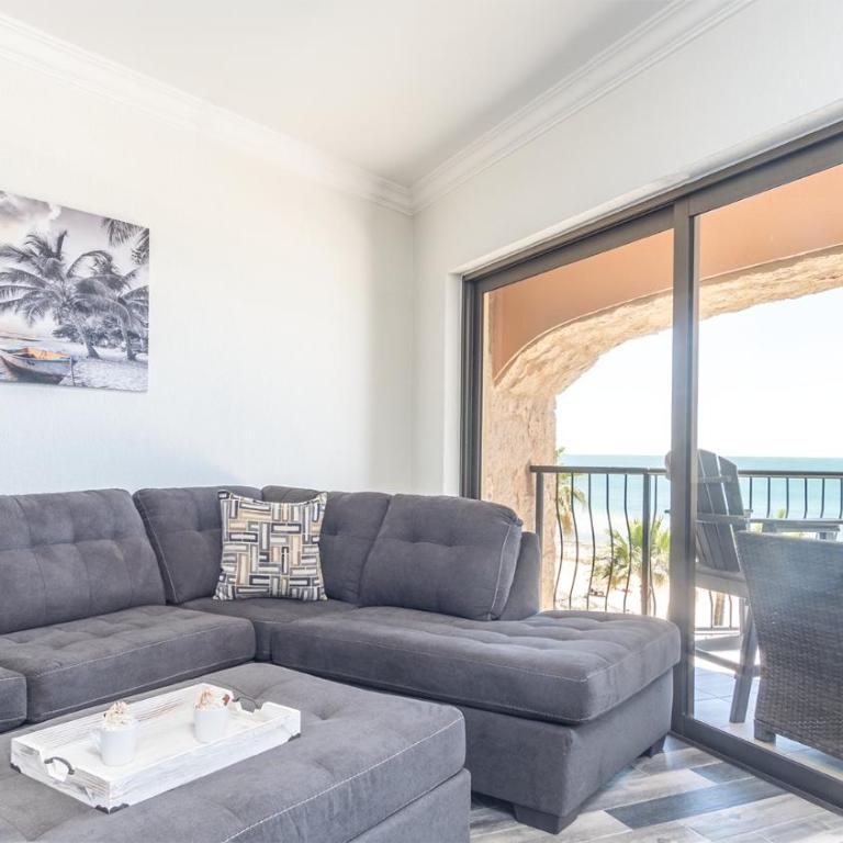 Oceanfront Condo - Casa - 4