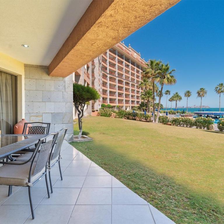 Tequila Sunrise Calm Ground Floor Oceanfront - Ferienhaus - 27