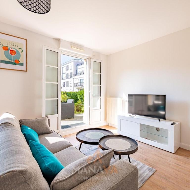 Le Moorea, 4 people 5 min to Disneyland Paris - Two-Bedroom Apartment - 11
