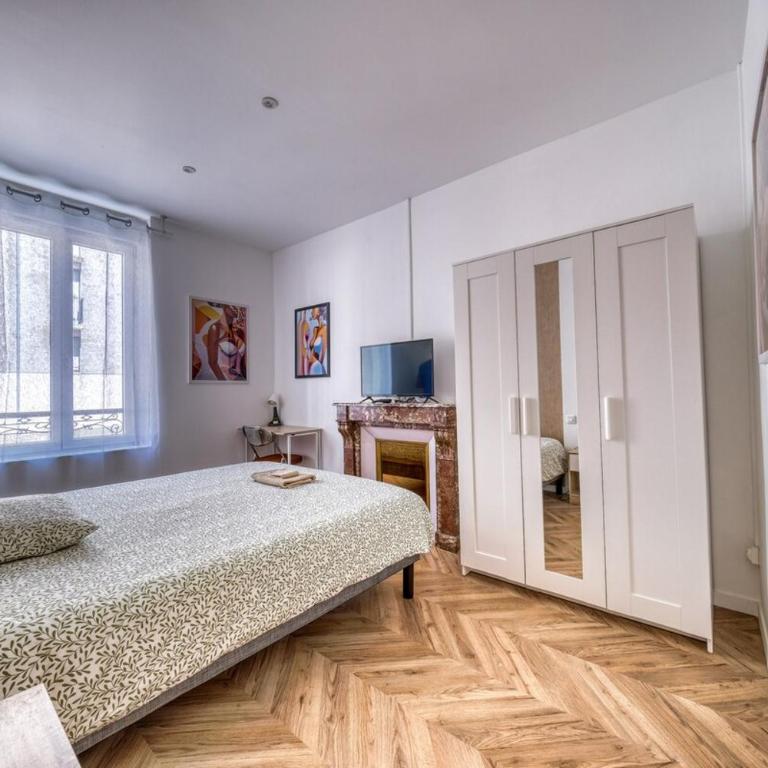 La Résidence Courcelles - Climatisation - Three-Bedroom Apartment Suite - 26