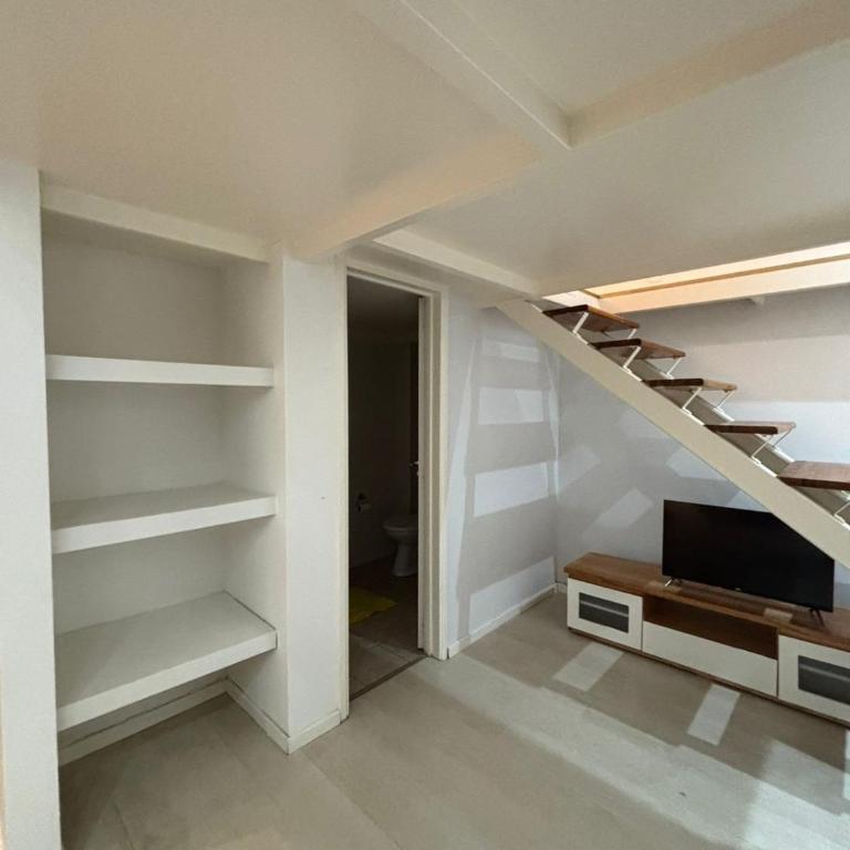Duplex en microcentro - Apartamento de 1 dormitorio - 2