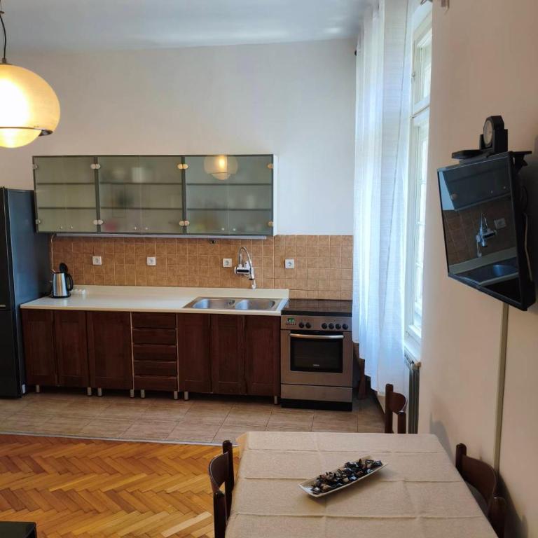 Two-bedroom apartment in Vracar - Apartman sa 2 Spavaće Sobe - 12