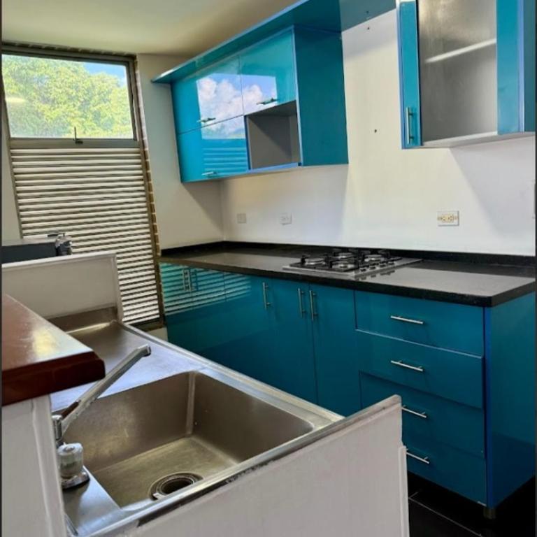 Hotel y Apartamentos Montes - One-Bedroom Apartment - 5