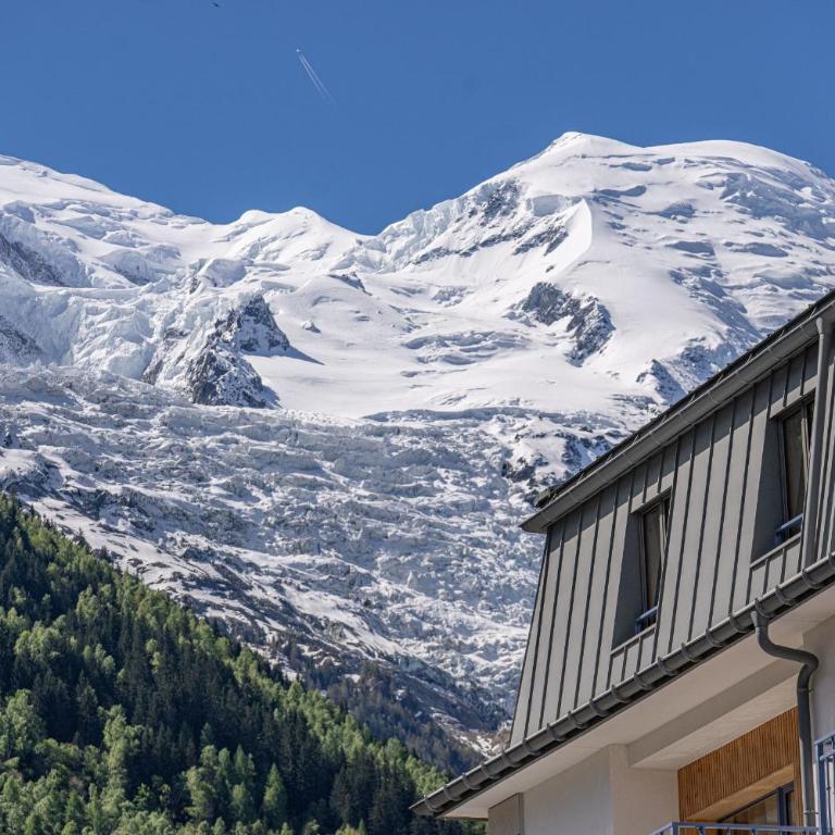 Paradisa Cosmique Moderne 2-bedroom with amazing Mont-Blanc view! - Appartement - 25