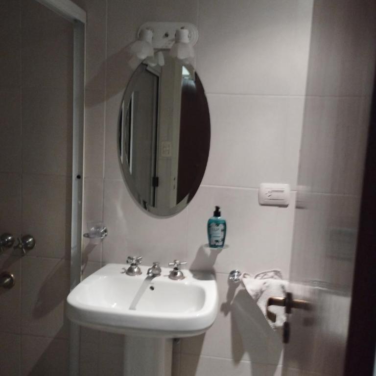 La Mary Tucuman - Three-Bedroom Apartment - 8