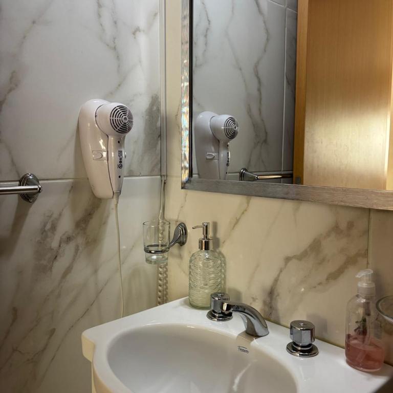 Loft moderno - pasos Av pellegrini - Centro - Apartamento de 1 dormitorio - 8