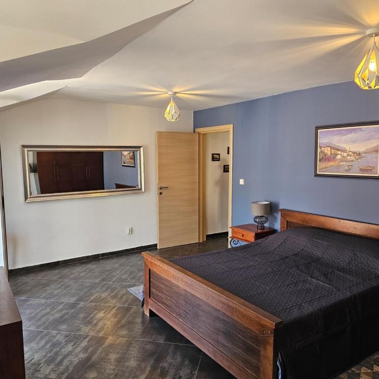 Charming Central Flat - Balcony with Mountain View, Near Beach - Apartman sa 1 Spavaćom Sobom - 7