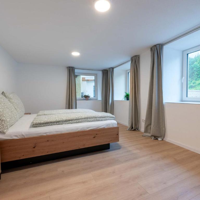 Ferienwohnungen Traunblick & Salzweg - Apartment mit 2 Schlafzimmern - 1