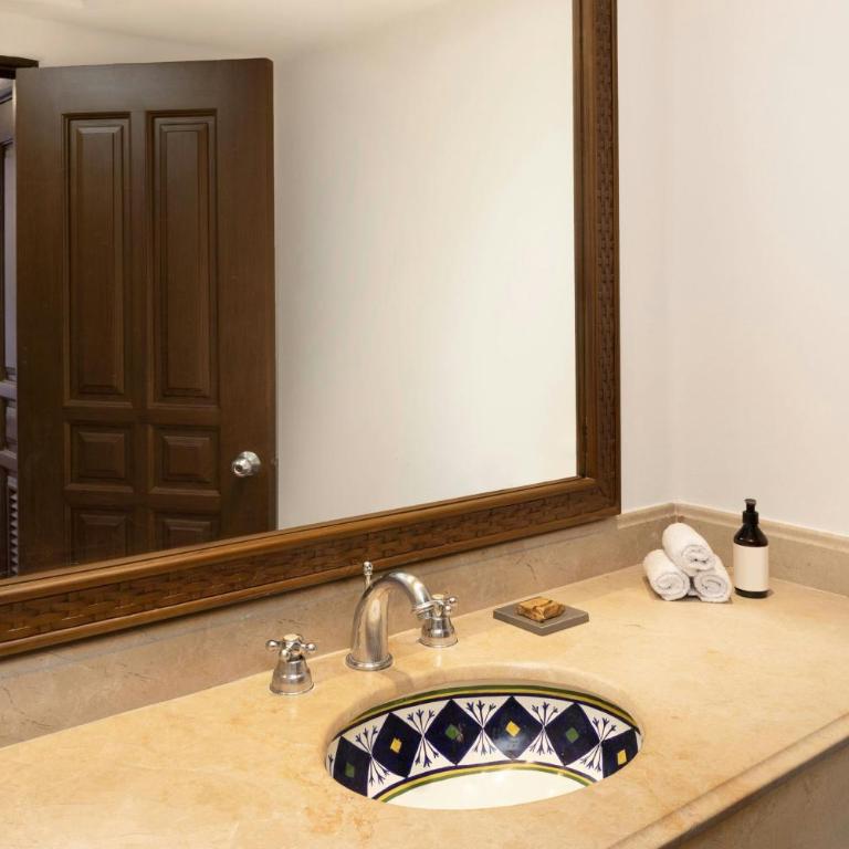 Hacienda del Mar Los Cabos, an Autograph Collection All-Inclusive Resort - Bi-Level Deluxe Room with Ocean View and Balcony - 11