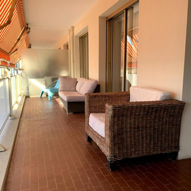 Grand appartement 3 chambres 6-8 personnes proche plages - Juan-les-Pins - Appartement - 13