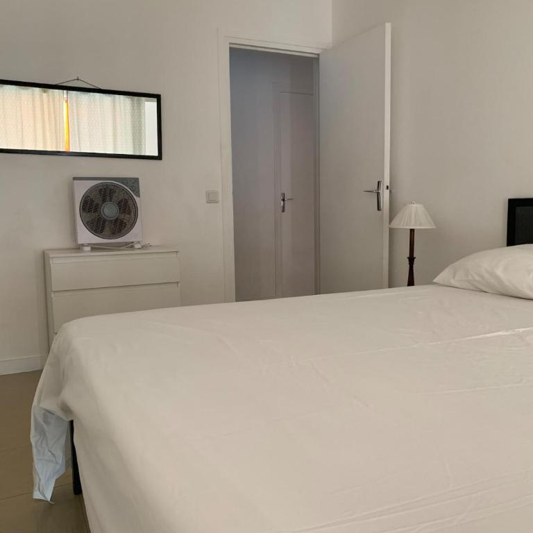 Grand appartement 3 chambres 6-8 personnes proche plages - Juan-les-Pins - Appartement - 16