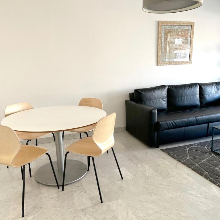 Grand appartement 3 chambres 6-8 personnes proche plages - Juan-les-Pins - Appartement - 18