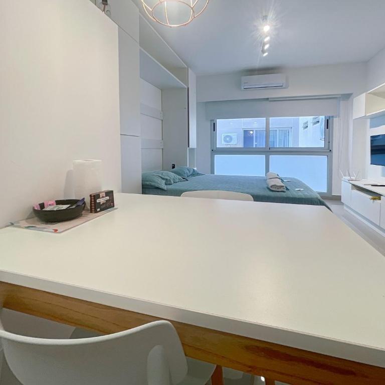 Modern Studio Pool Bar - Apartamento - 12