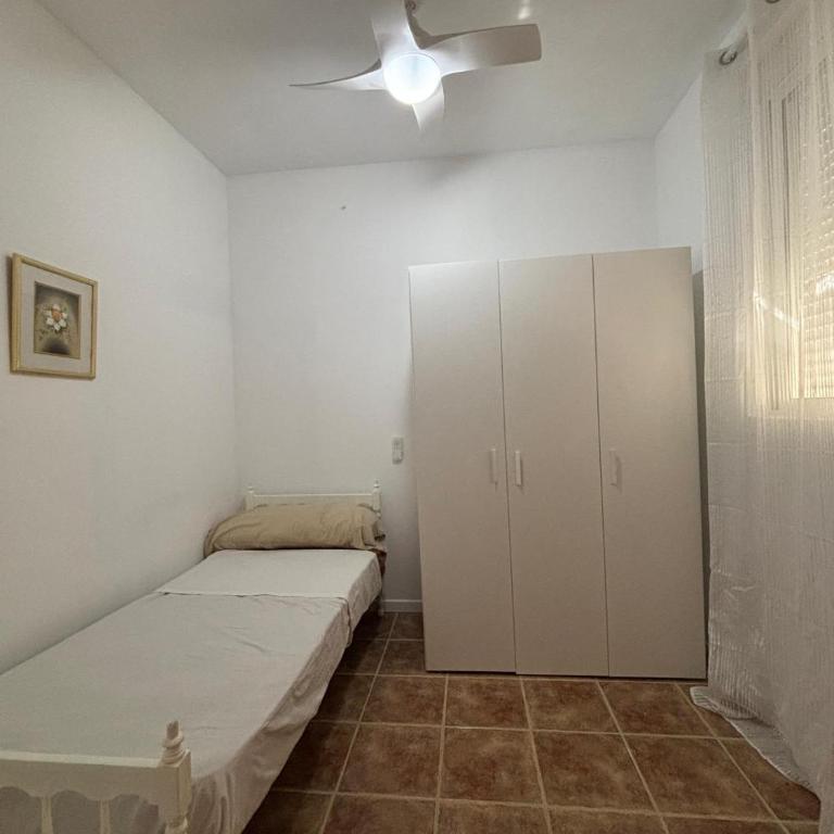 Centro Alicante - Three-Bedroom Apartment - 3