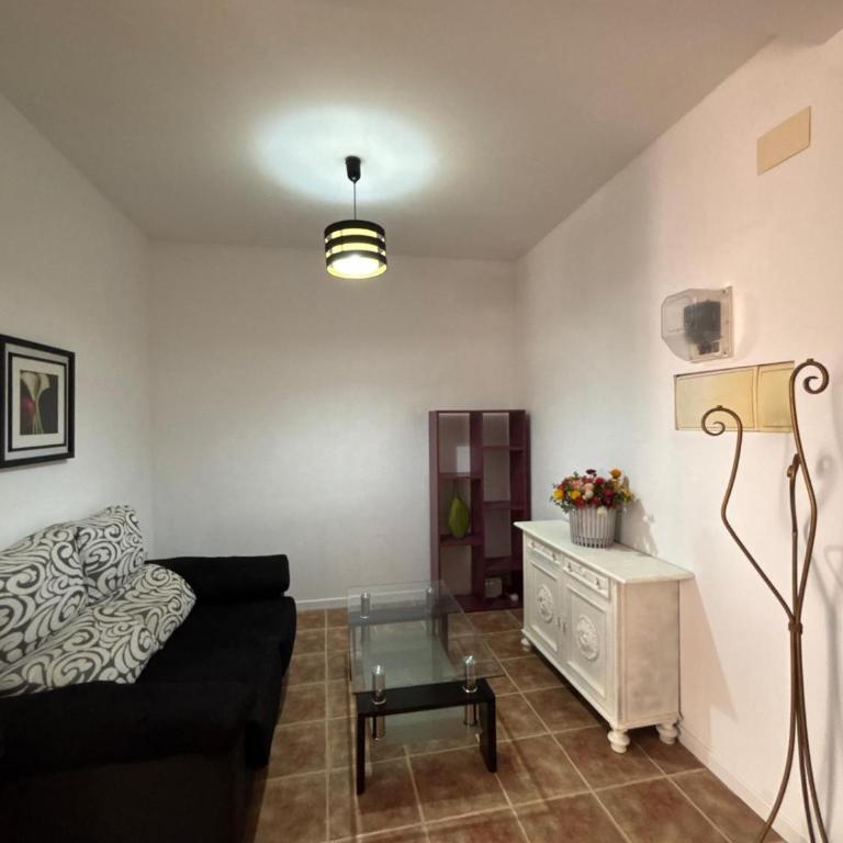 Centro Alicante - Three-Bedroom Apartment - 6