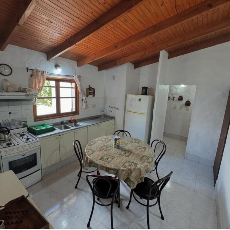 Casas de la Loma - Four-Bedroom House - 2