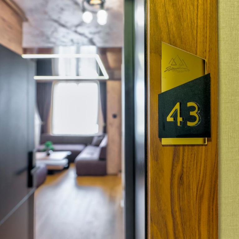 Mister Apartman Zlatibor - One-Bedroom Apartment with Terrace - 3