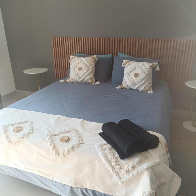 Depto Santiago centro, a metros del museo La Moneda, Plaza de Armas con Piscina, aire acondicionado y terraza, Facturable - One-Bedroom Apartment - 13