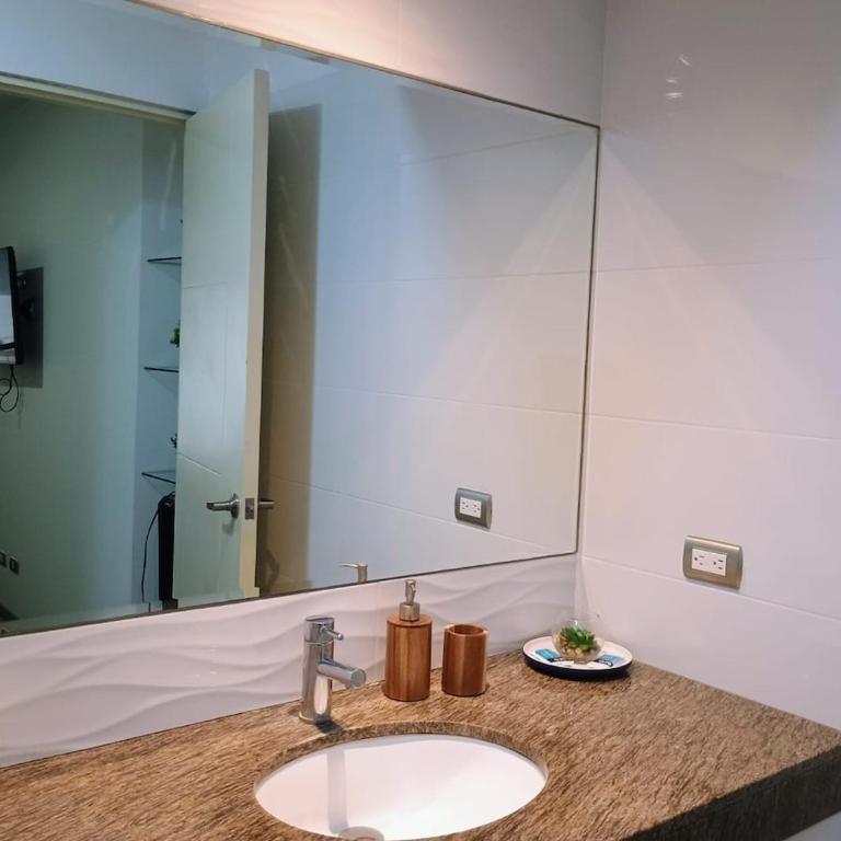 Beautiful loft in Barranco - One-Bedroom Apartment - 26