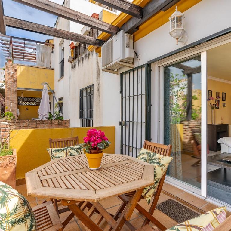 Magnificent apartment in the Albaicín and Sacromonte Parking - Two-Bedroom Apartment - 2