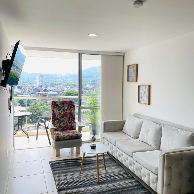 La vida es bella Hermoso Apto Acogedor con Piscina - Apartamento de 3 dormitorios - 1