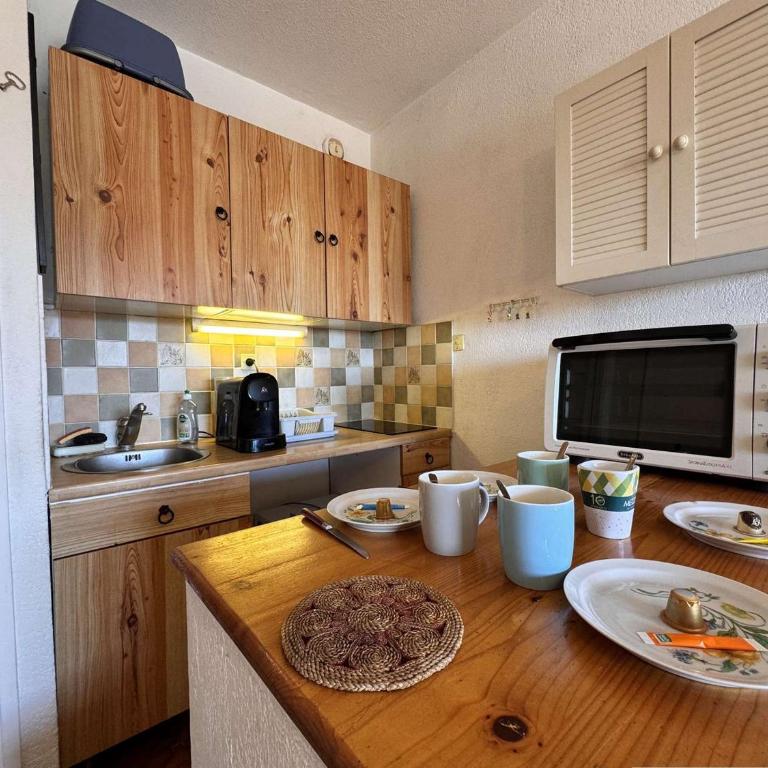 Studio cabine au Brusc, proche mer, 4 couchages - FR-1-845-5 - Appartamento - 5
