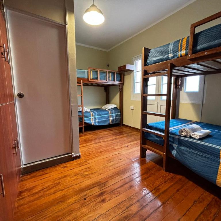 Olespier Hostel - Quadruple Room - 2
