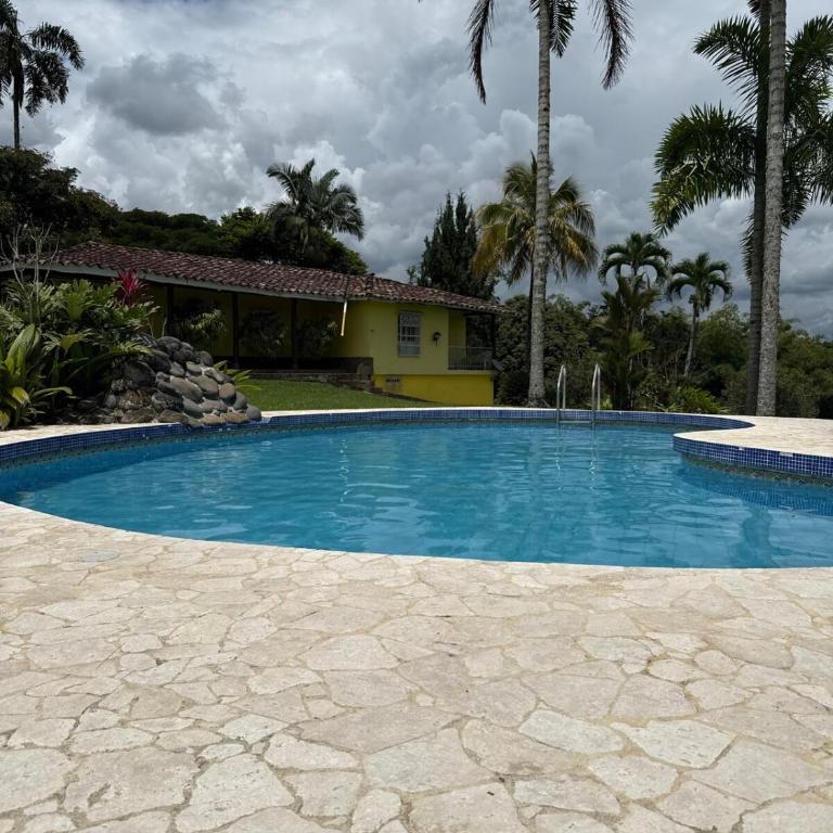 Villa La Isabella in Combia, Pereira, Colombia - Villa - 12