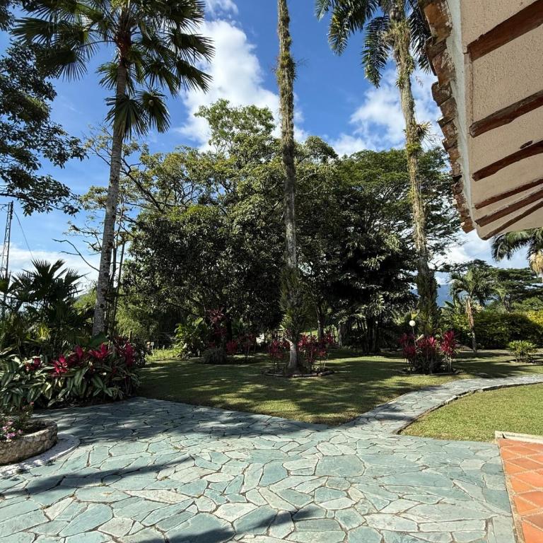Villa La Isabella in Combia, Pereira, Colombia - Villa - 22