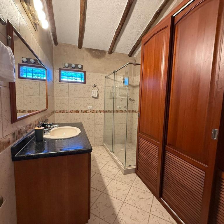 Villa La Isabella in Combia, Pereira, Colombia - Villa - 46