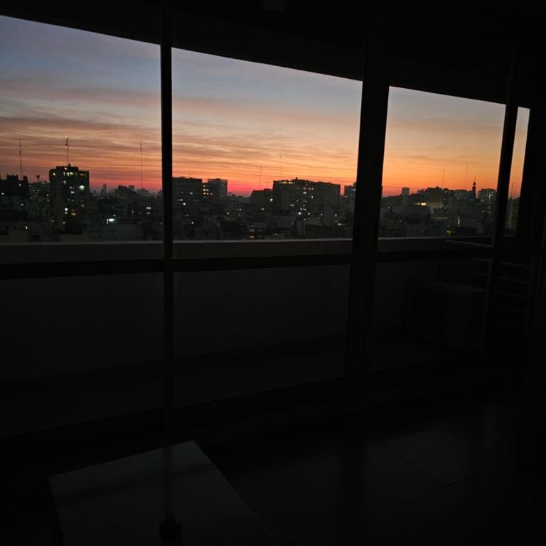 Centrico, IDEAL PARA CONOCER LA CIUDAD, VISTA PANORAMICA, con Piscina Y SEGURIDAD 24HS - Apartamento Superior con vistas a la ciudad - 40