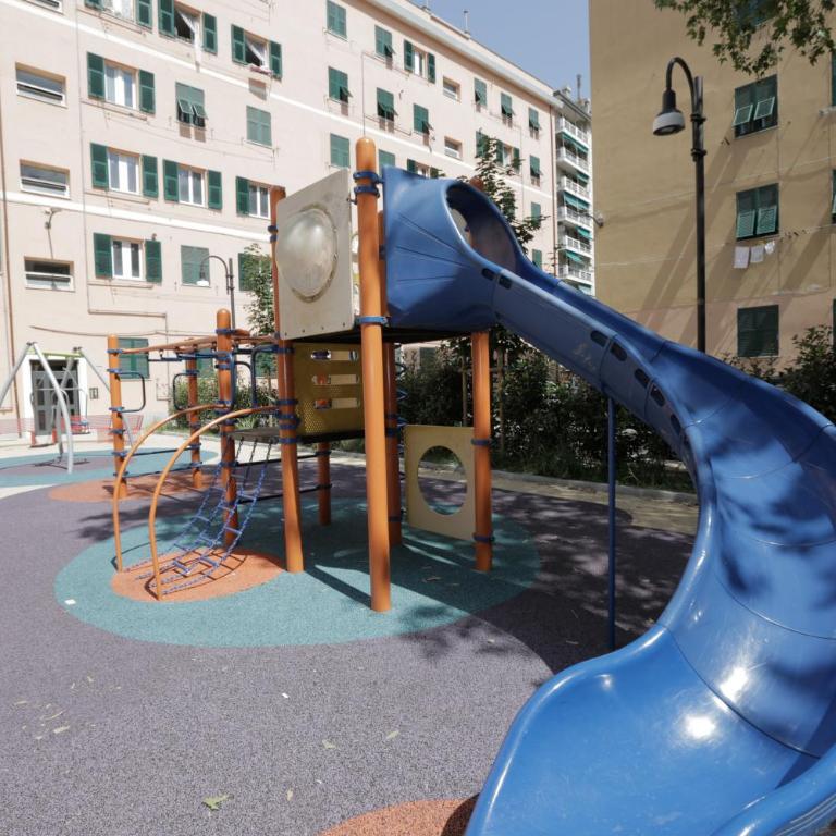 Azzurro Adriatico in Genova Est - Appartamento con 2 Camere da Letto - 14