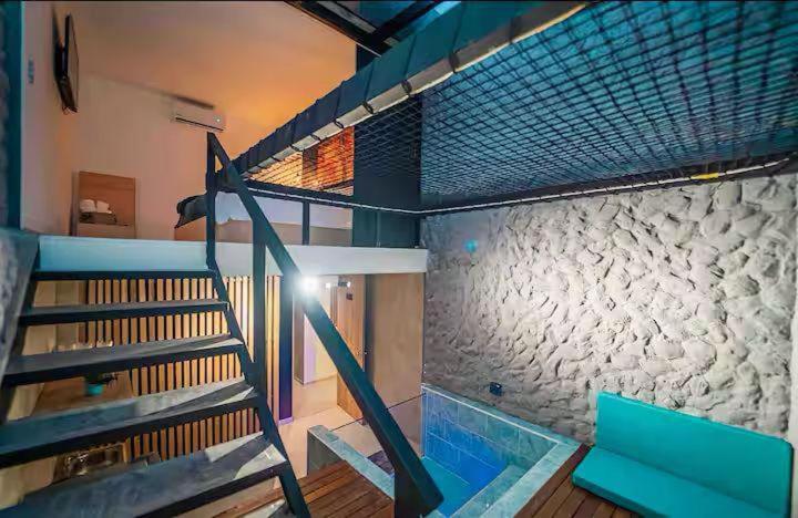 Private Jacuzzi & Party Vibes 3BR Apartment - Apartamento - 8