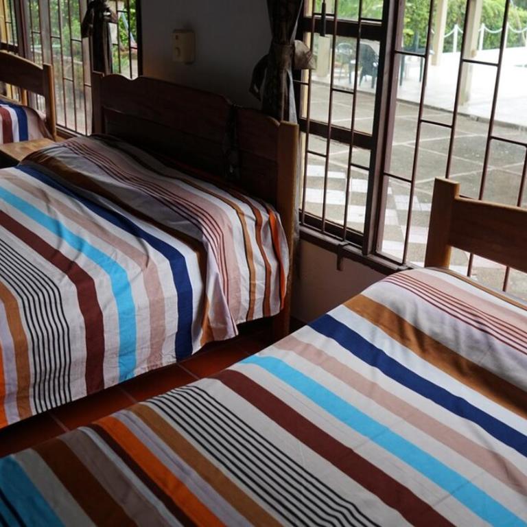 Comfy House with WiFi Pool Jacuzzi in Carmen De Apicala - Casa de 3 dormitorios - 17
