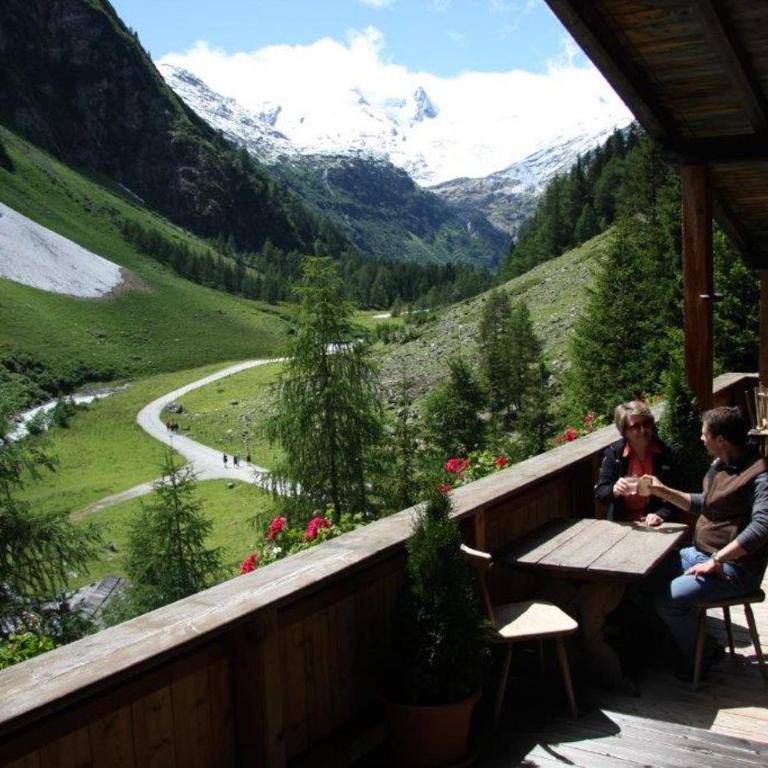 Berghaus Außergschlöß - Doppelzimmer mit Bergblick - 9