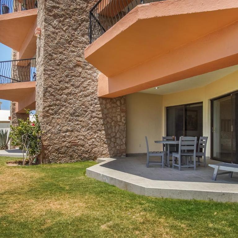 Sea-Ville Retreat Haven Oceanfront - Ferienhaus - 25
