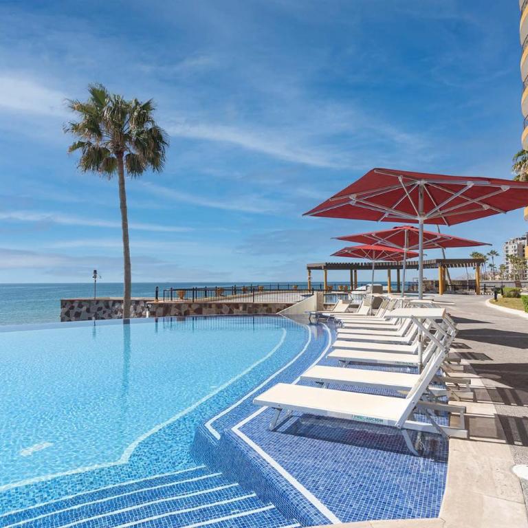 A Wave From It All Charming Oceanfront - Maison de Vacances - 1