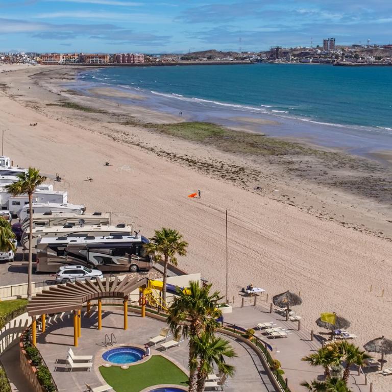 A Wave From It All Charming Oceanfront - Maison de Vacances - 24