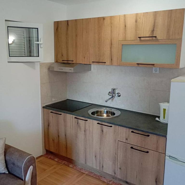 Walk to the Sea-1 bedroom BUDVA - Apartman sa 1 Spavaćom Sobom - 23