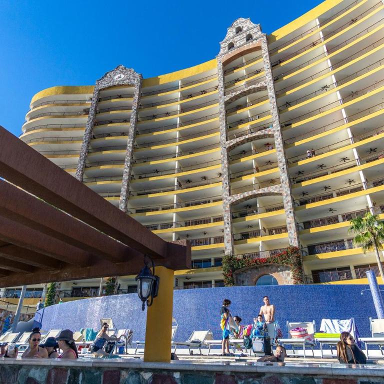 Tequila Sunrise Modern Oceanfront - Maison de Vacances - 3