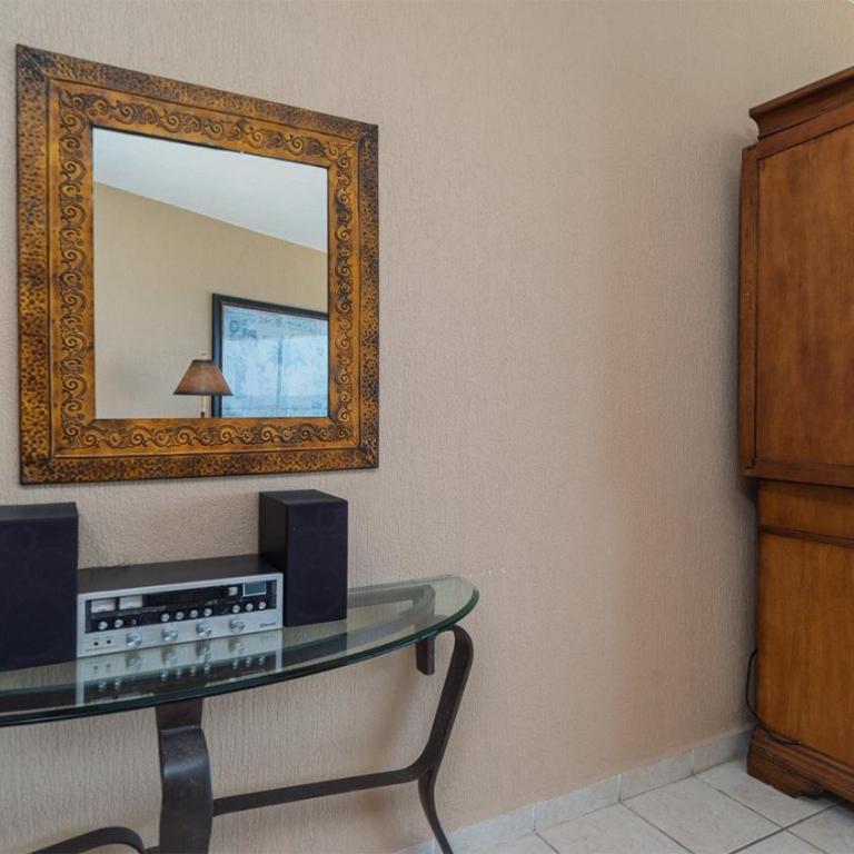 Barefoot @ Sea Retreat Stunning Oceanfront Condo - Maison de Vacances - 7