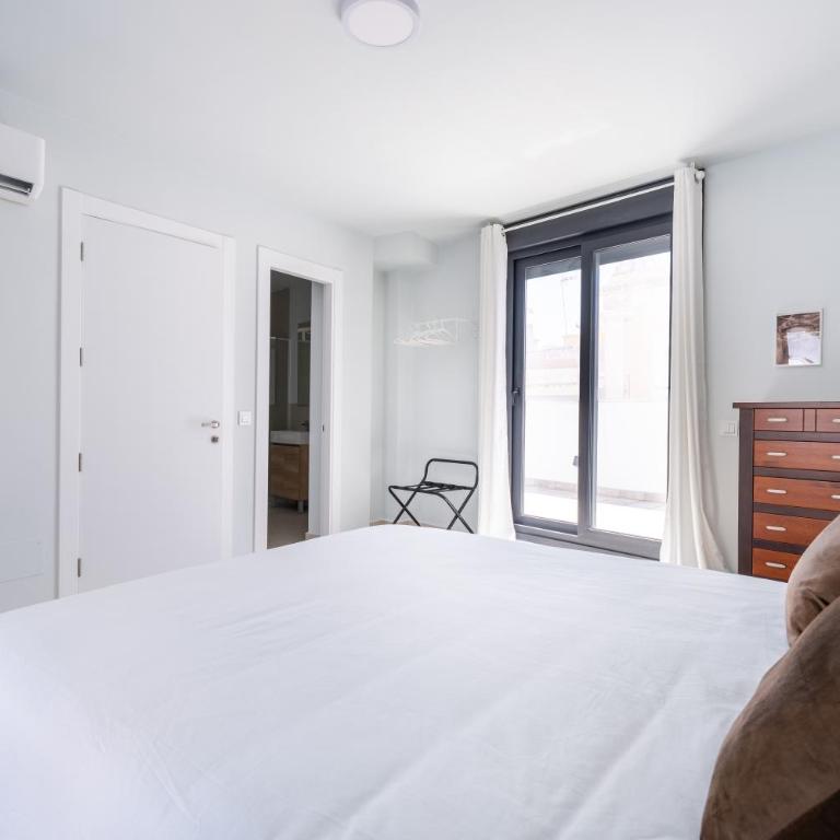 Moott Homes Suites Arco de Braulio Dúplex 4 - Apartamento de 2 dormitorios con balcón y terraza - 29