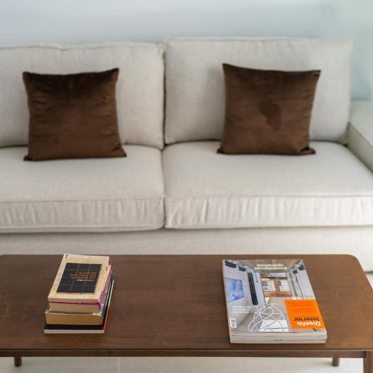 Moott Homes Suites Arco de Braulio Dúplex 4 - Apartamento de 2 dormitorios con balcón y terraza - 4